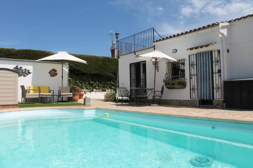 Alemanya 26 With Private Pool Villa Torroella De Montgri Exterior photo